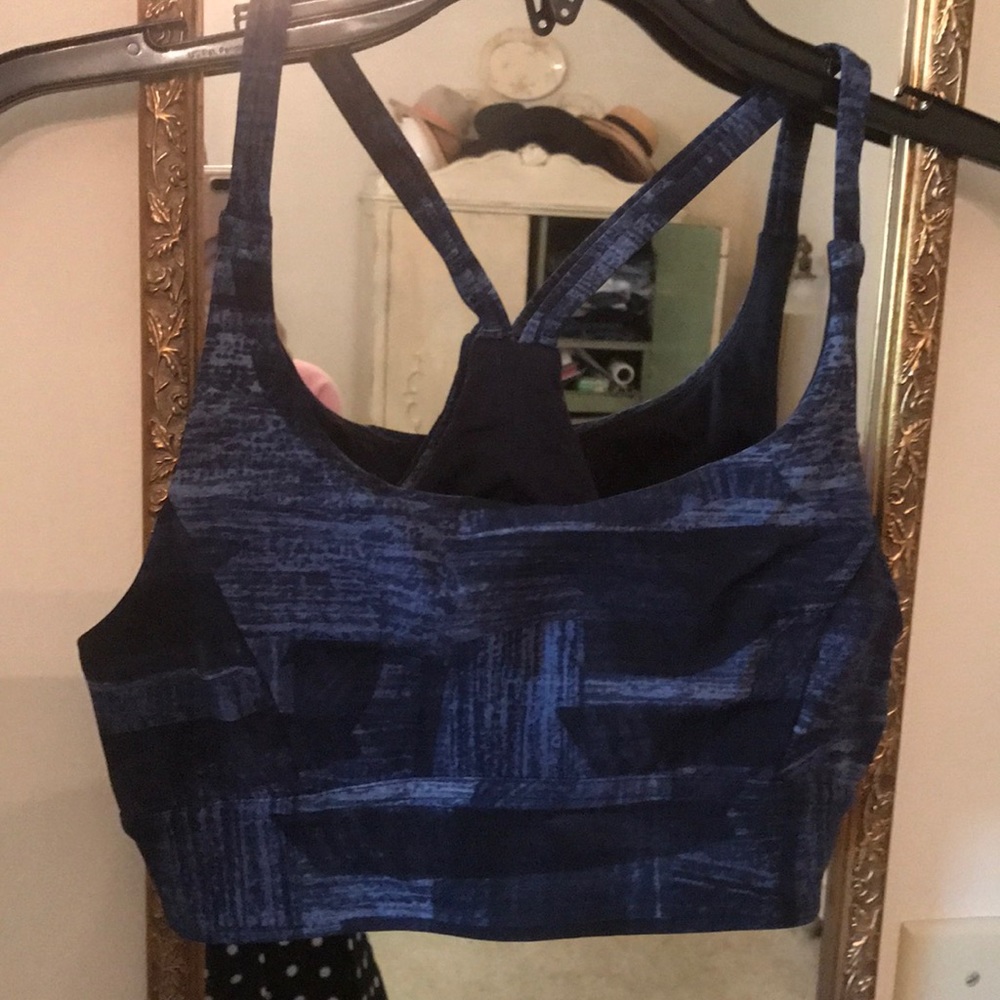 Lululemon workout bra